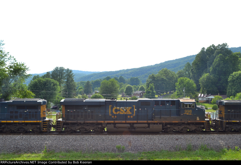 CSX 998